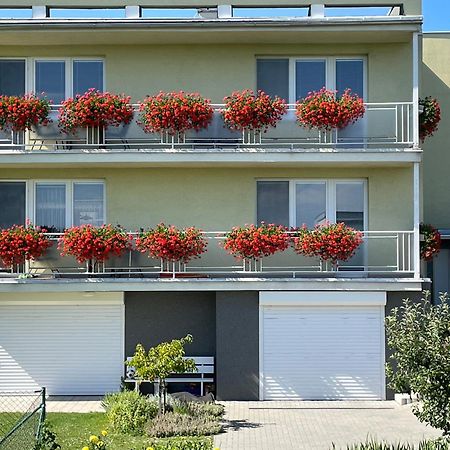 Apartmán Krásná vyhlídka Dolni Benesov Exterior foto